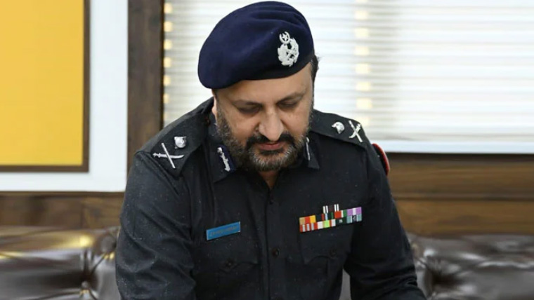 جاوید عالم اوڈھو نے باقاعدہ آئی جی سندھ کے عہدے کا چارج سنبھال لیا 