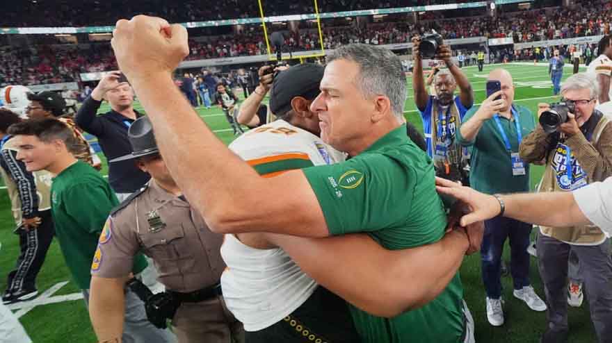 Miami beats defending national champ Ohio State 24-14 in the CFP quarterfinal at Cotton Bow