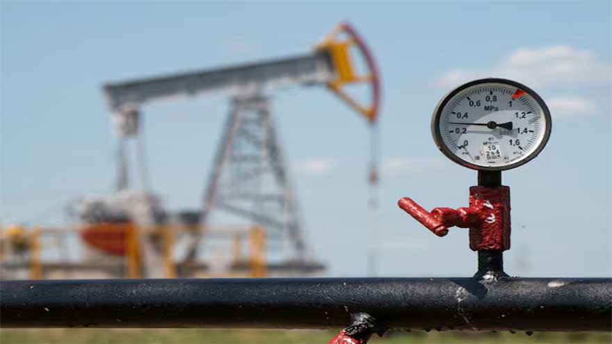 Oil prices log steepest annual drop since 2020