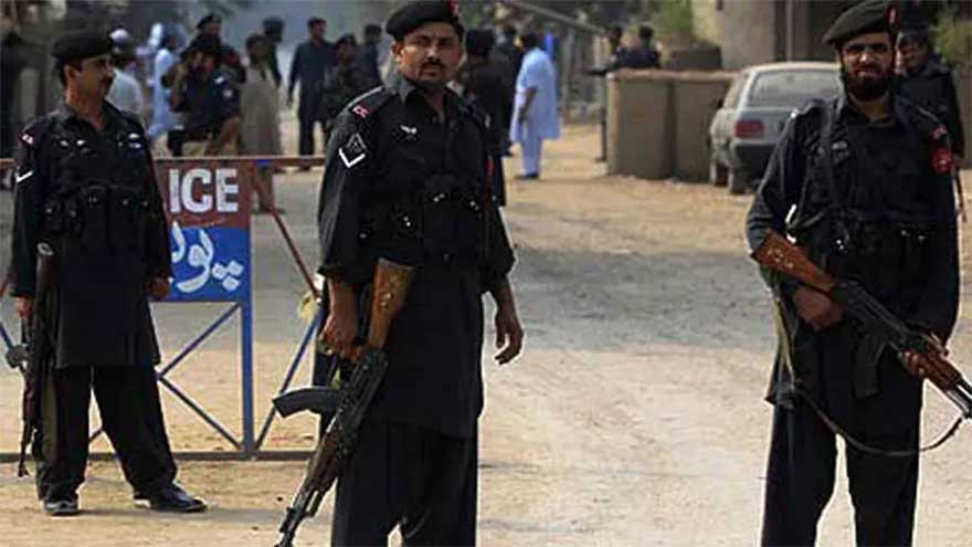 Balochistan IG highlights police sacrifices, urges discipline, unity