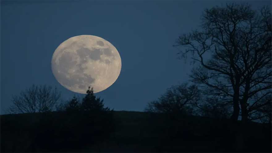 Saturday marks the first full moon of 2026