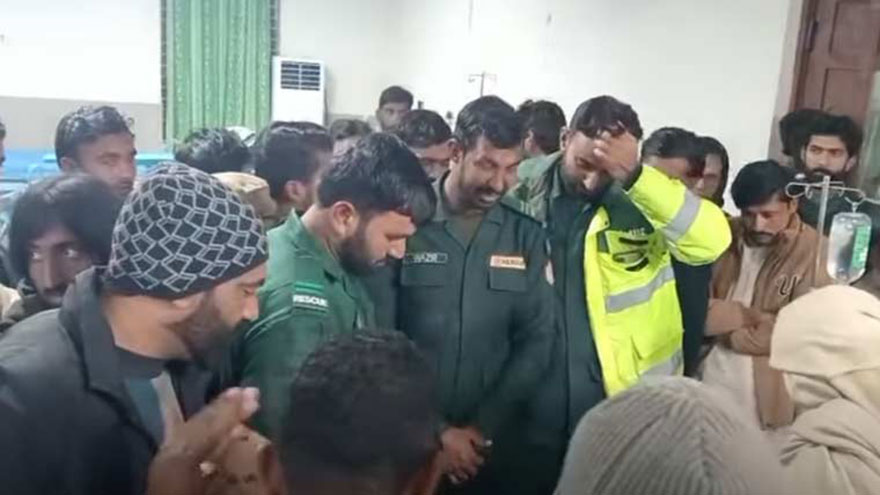 Rescue 1122 official killed in Mankera road accident