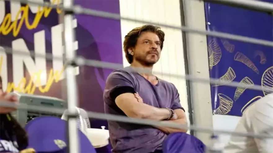 Shah Rukh Khan faces backlash for choosing B'desh cricketer