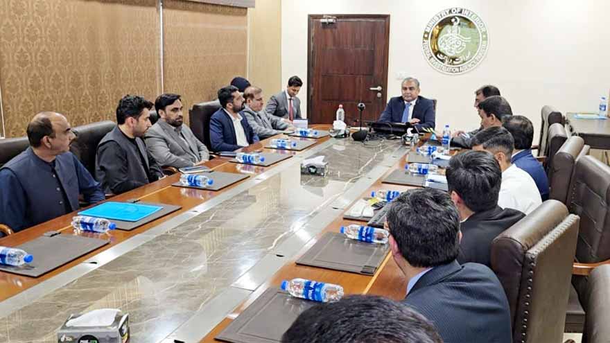 Mohsin Naqvi directs FIA to intensify crackdown against smuggling