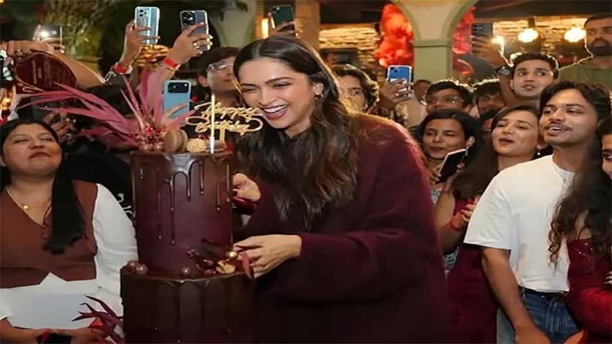 Deepika celebrates 40th birthday in style with fans