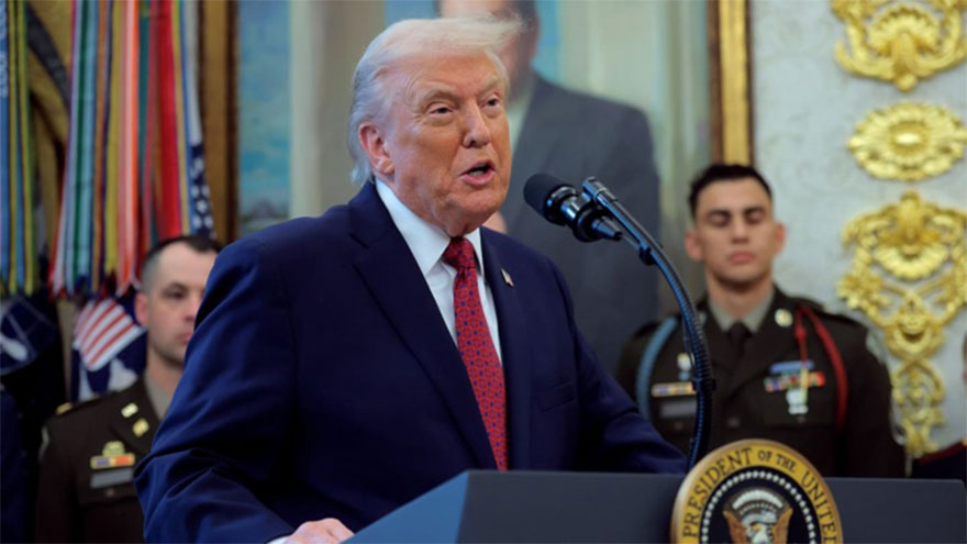 Trump weighs military option to acquire Greenland