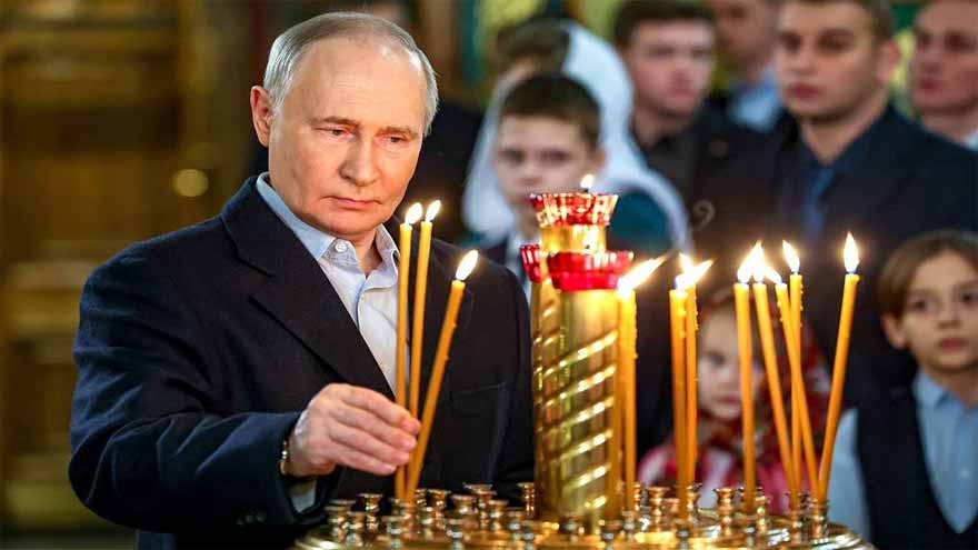 Orthodox Christians celebrate Christmas across Russia as President Putin addresses nation