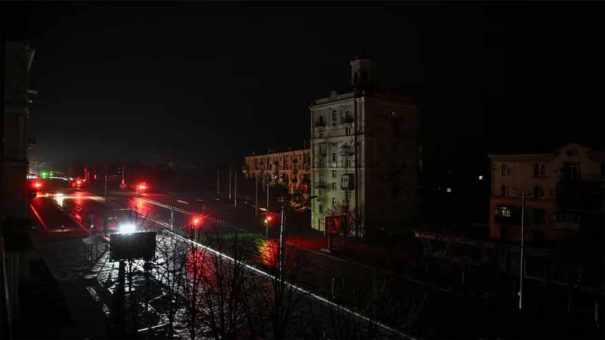 Ukraine working to restore power in southeast after Russian strikes