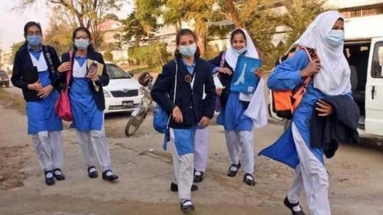 وزیر تعلیم پنجاب کی تعلیمی اداروں میں چھٹیوں میں توسیع سے متعلق وضاحت