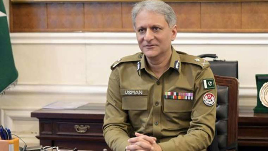 IG Punjab pays homage to martyrs of GPO Chowk blast