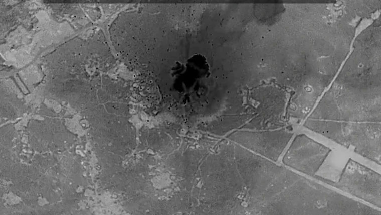 امریکا کے شام میں داعش کے ٹھکانوں پر بڑے پیمانے پر حملے