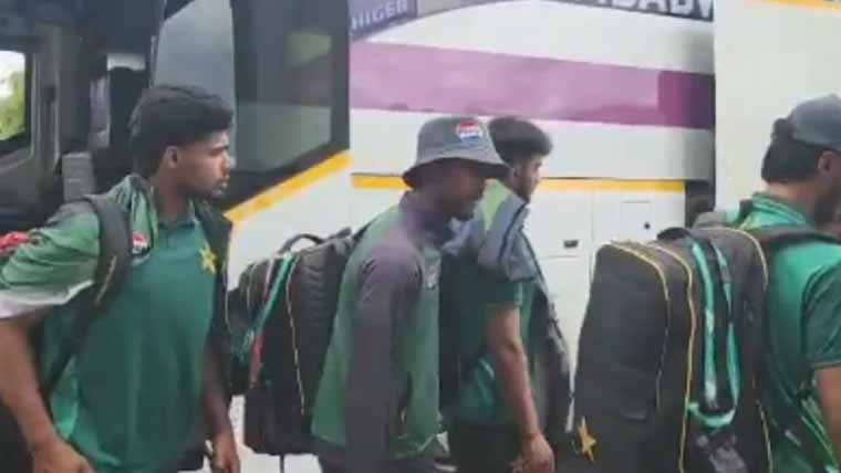 پاکستان انڈر 19 ٹیم مسونگو سے بولاوائیو پہنچ گئی