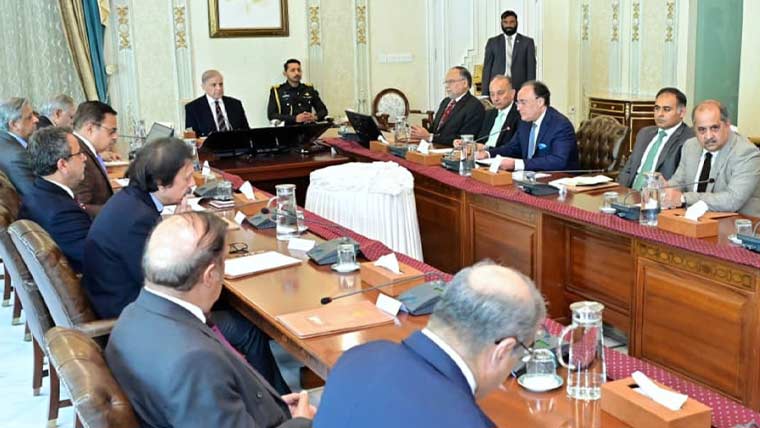 ملکی سول سروس کو عالمی سطح سے ہم آہنگ کرنے کیلئے اصلاحات ناگزیر: وزیراعظم