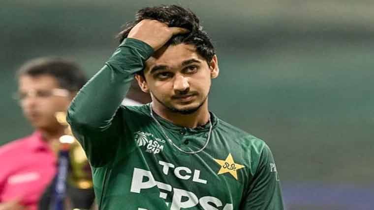 پاکستانی بیٹر صائم ایوب سے ٹی 20 رینکنگ میں پہلی پوزیشن چھن گئی