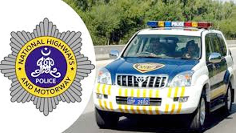 موٹروے پولیس ایم 5  کی کارروائی، نان کسٹم پیڈ گاڑی برآمد، ملزم گرفتار