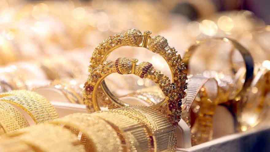 Gold prices hit reverse gear after reaching record high