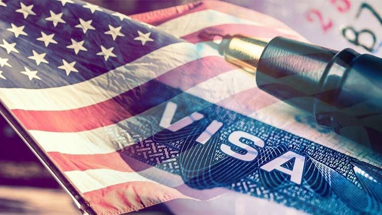 پاکستان سمیت مختلف ممالکت کیلئے امریکی امیگرنٹ ویزا سروس 21 جنوری سے معطل