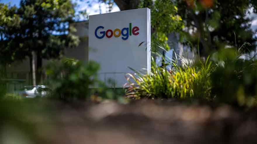 Google asks US judge to defer order forcing it to share data while it appeals
