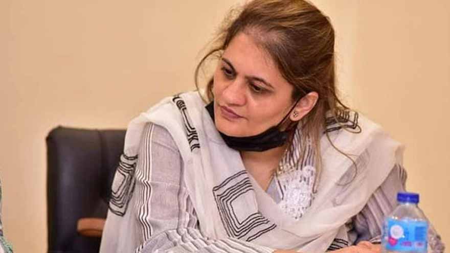 40pc Gul Plaza fire brought under control, says Sindh govt spokesperson