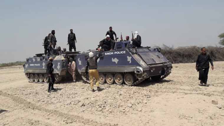 اوباڑہ میں پولیس اور رینجرز کا فیصلہ کن آپریشن ،2 ڈاکو ہلاک