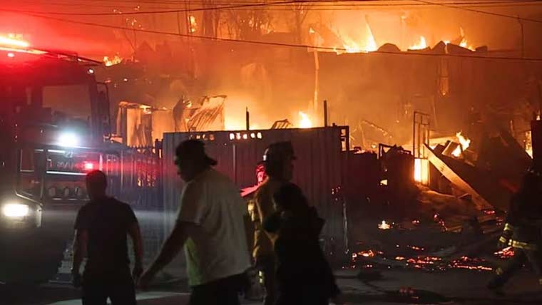 جنوبی امریکی ملک چلی میں جنگل کی آگ نے تباہی مچا دی، 16 افراد ہلاک