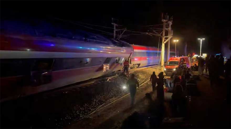 Two high-speed trains collide in Spain, police sources say 21 people killed