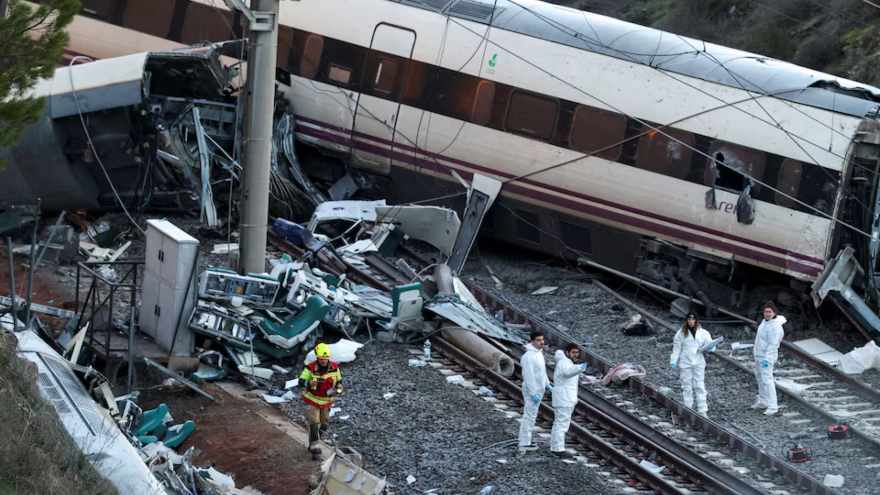 At least 39 dead in Spain after two high-speed trains collide