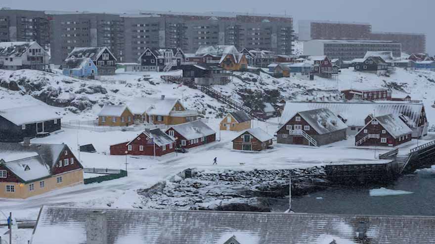 Canada could send small contingent of troops to Greenland, says source