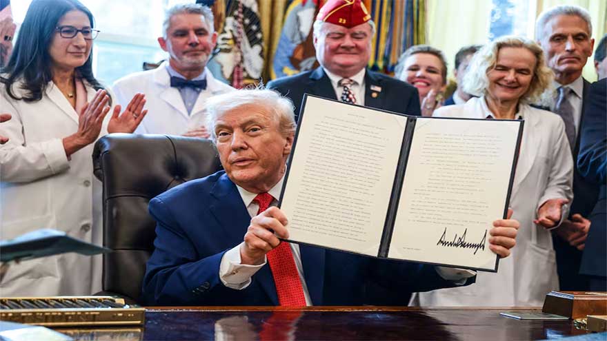 Dunya News A year into his return, Trump wields executive power with few restraints