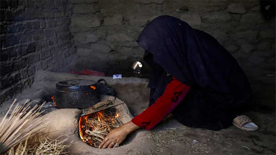Dunya News 'Content to die': Afghanistan's hunger crisis worsened by winter, aid cuts