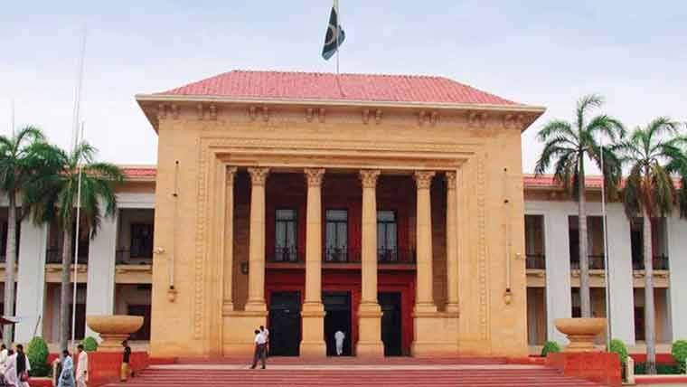 پنجاب اسمبلی میں اپوزیشن کمزور، اجلاس بلانے کے حق سے بھی محروم