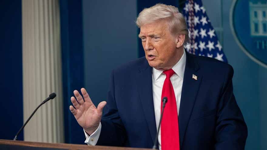 Trump warns Iran that it would be 'blown up' if he's assassinated