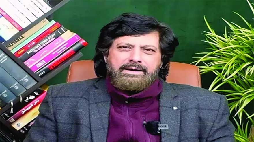 Jawad Ahmad's aggressive tone at podcast doesn't sit well with netizens