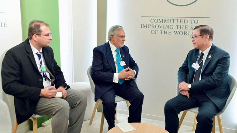 اسحاق ڈار کی تھائی ہم منصب سے ملاقات، تعلقات مضبوط بنانے پر اتفاق