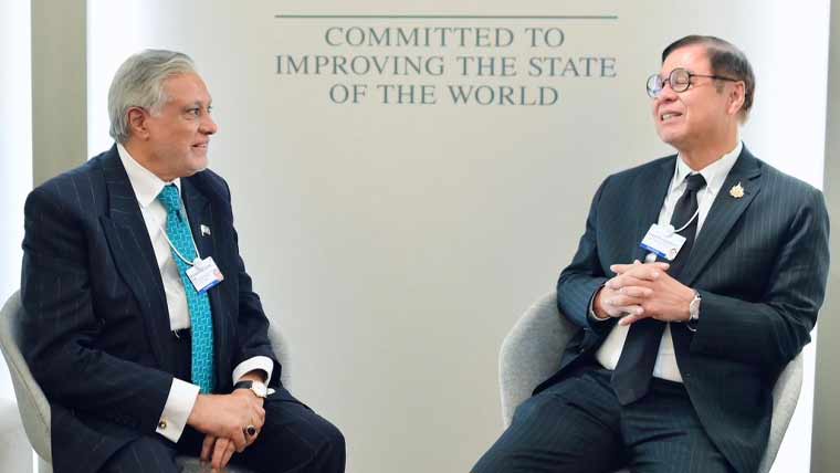 اسحاق ڈار کی تھائی لینڈ کے وزیر خارجہ سے ملاقات، تجارت، سرمایہ کاری پر گفتگو