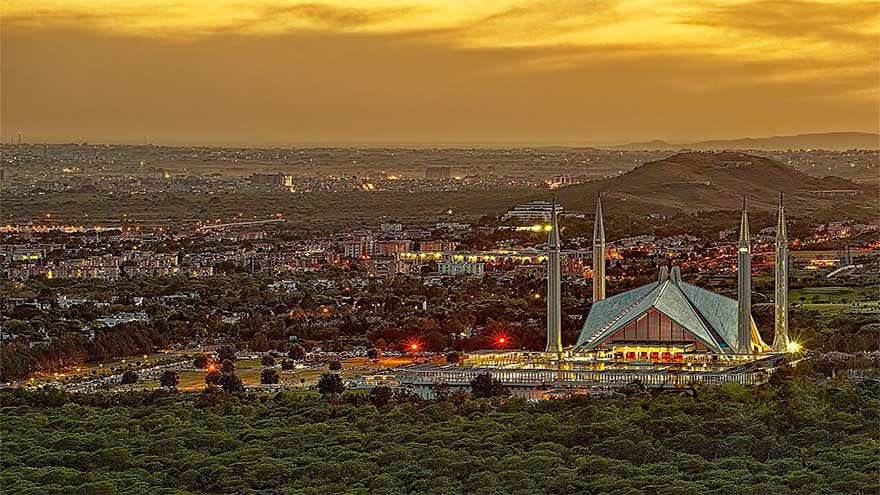 Twin cities authorities conduct survey of high-rising buildings after Gul Plaza tragedy