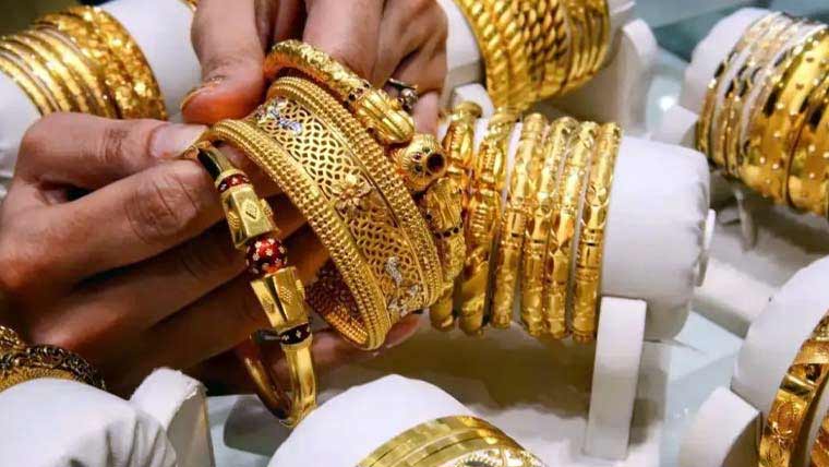 سونا مزید 9100 روپے فی تولہ مہنگا، قیمتیں نئی بلندیوں کو چھو گئیں