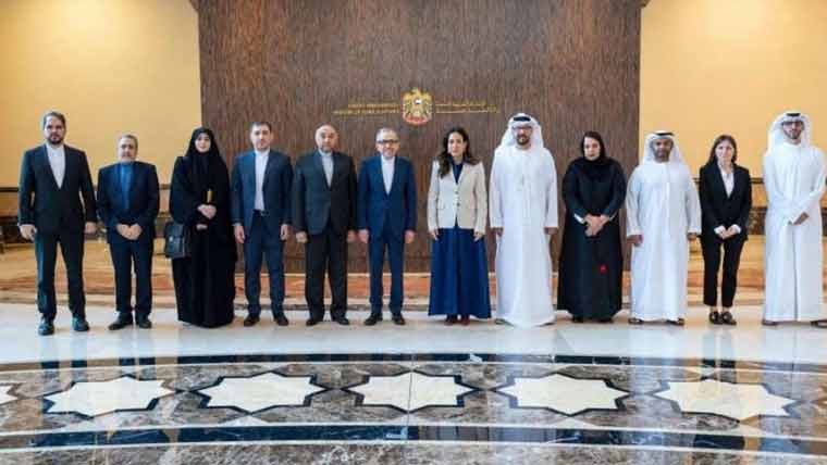 یو اے ای کی میزبانی میں امریکا، روس اور یوکرین کے ابوظہبی میں سہ فریقی مذاکرات