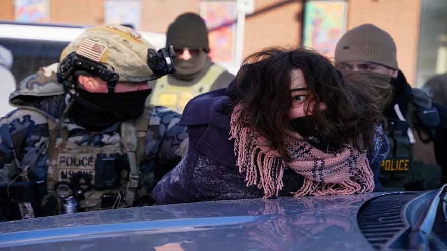 Minnesota governor says federal agents involved in shooting in Minneapolis