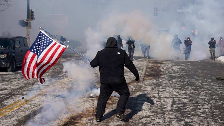 امریکا: منیاپولس میں امیگریشن ایجنٹ کی فائرنگ سے ایک اور شہری ہلاک