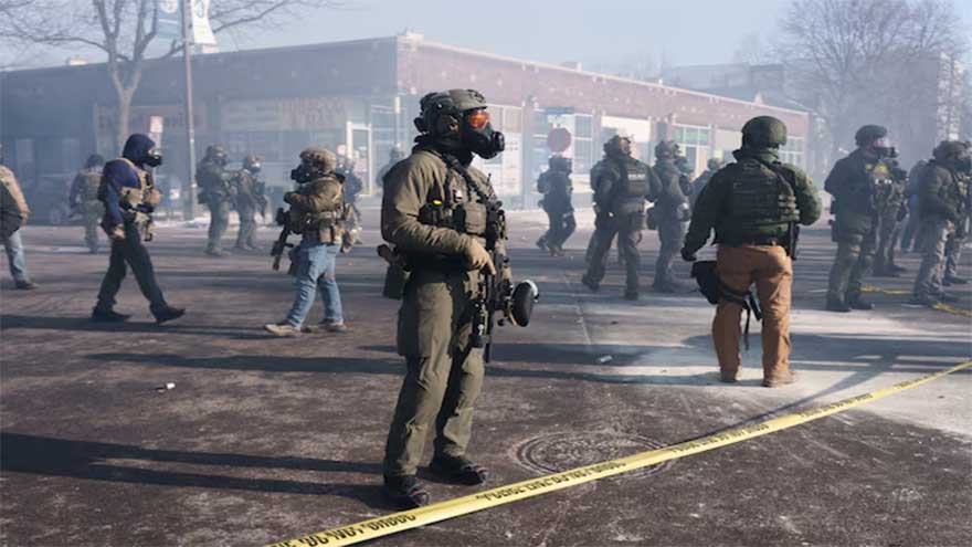 Dunya News Trump moved to cut funding for ICE body cameras, pared back oversight