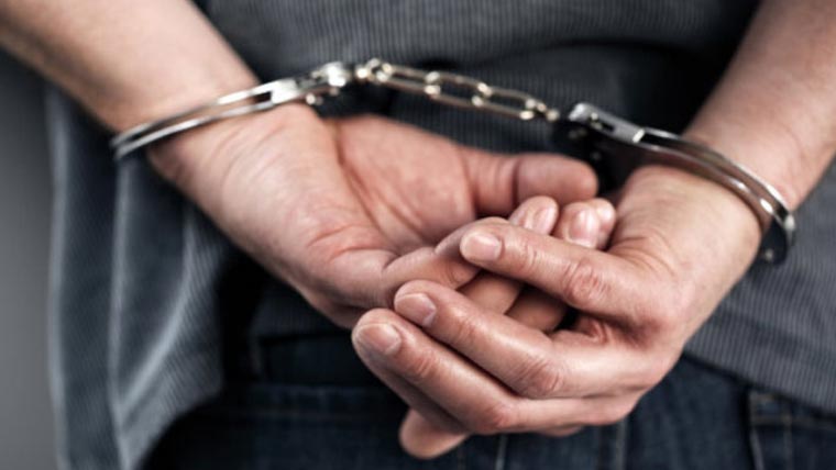 گوجرانوالہ: خود کو حساس ادارے کا افسر ظاہر کرنے والا ملزم پکڑا گیا