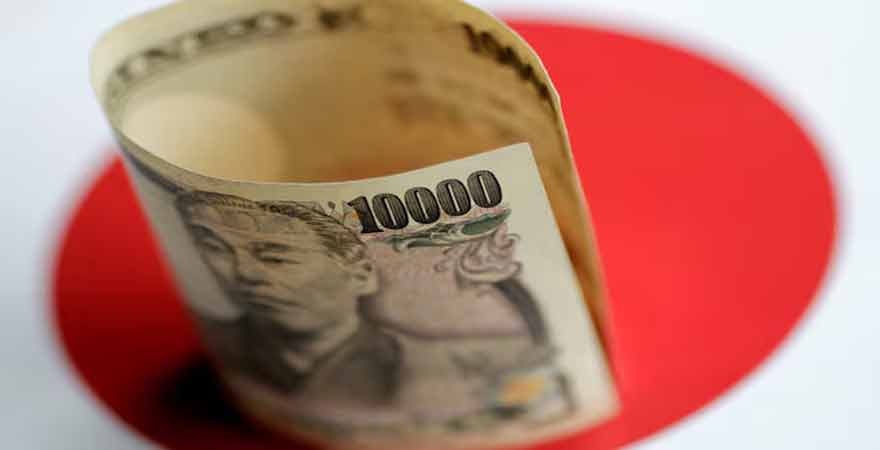 Yen strength from intervention risk keeps dollar in check