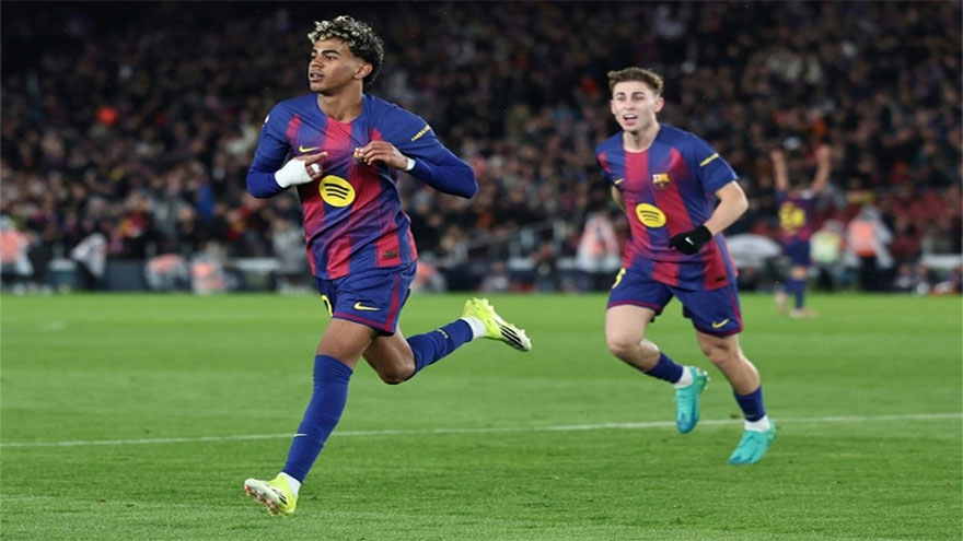 Comparing Yamal to Messi 'crazy': Barca's Olmo