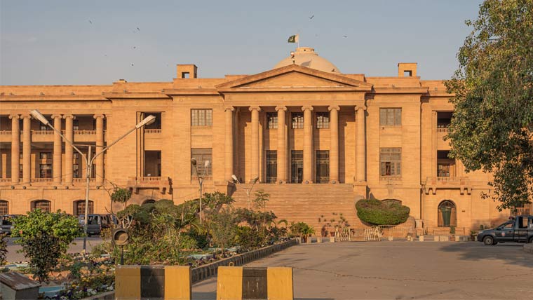 سندھ ہائیکورٹ: طلبہ یونین کی بحالی سے متعلق درخواست جرمانے کے ساتھ مسترد