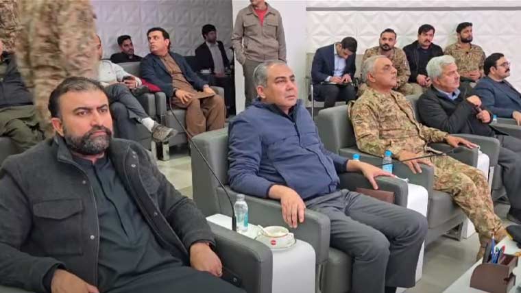 بلوچستان میں دہشتگردی: وفاقی وزیرداخلہ کا کور ہیڈ کوارٹرز کوئٹہ کا دورہ