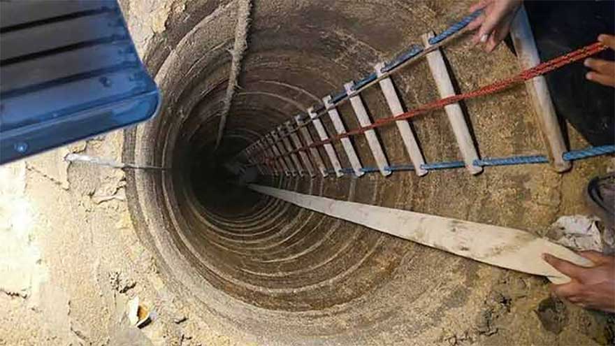 Poisonous gas kills three during 'rescue operation' in well