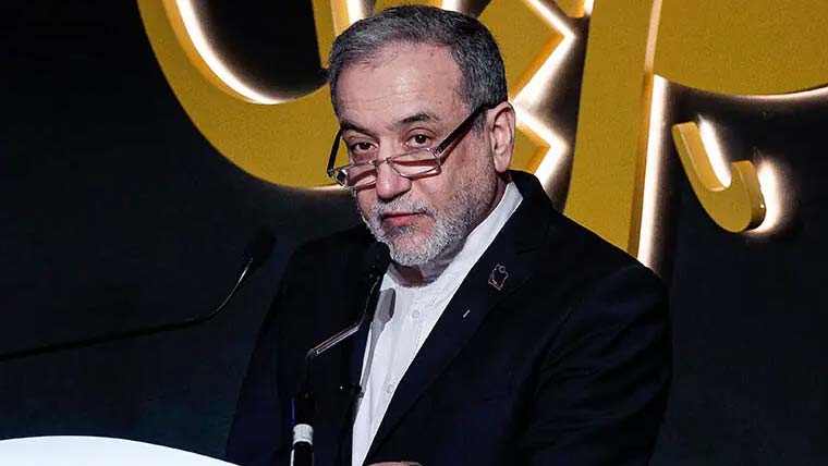 ایرانی بحری جہاز پر امریکی آبدوز کا حملہ بزدلی کی علامت ہے، عباس عراقچی