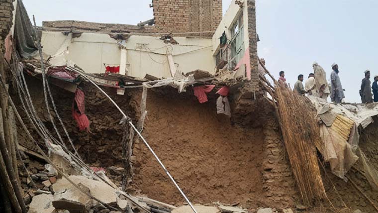 ژوب: بارش کے دوران مکانات گرنے سے 3 افراد جاں بحق، 4 زخمی