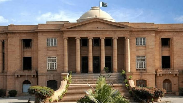 شہری کو ہراساں کرنے کی درخواست پر آئی جی سندھ سمیت دیگر کو نوٹس جاری